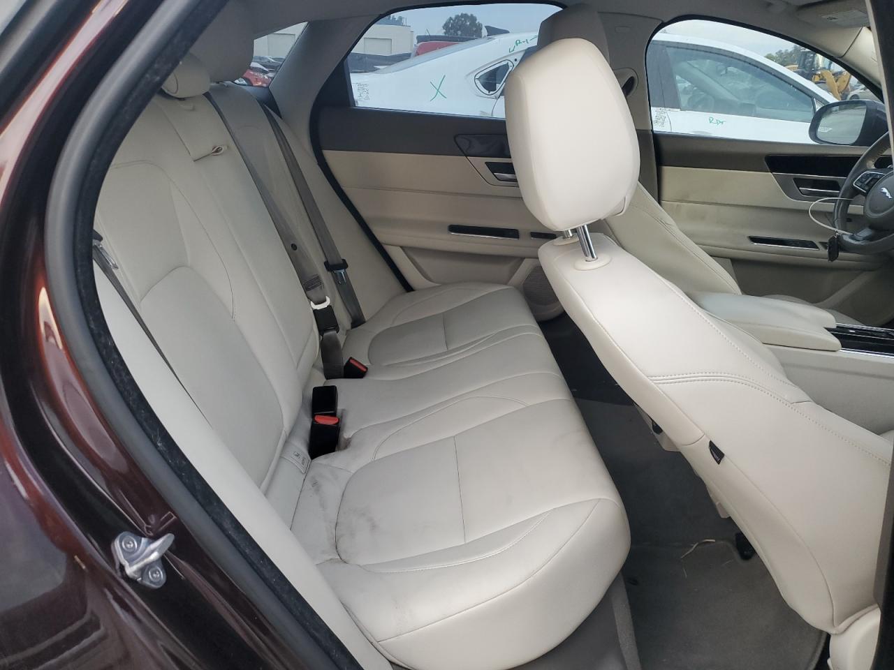 2017 JAGUAR XF
