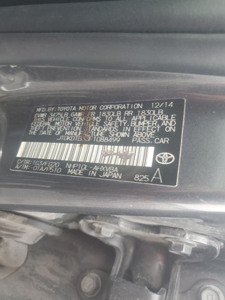 2015 TOYOTA Prius c