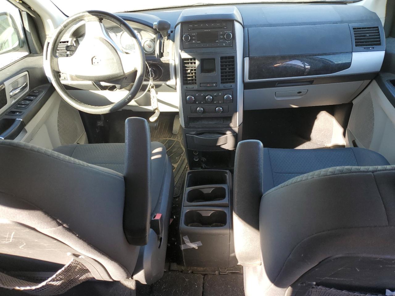 2010 DODGE GRAND CARAVAN