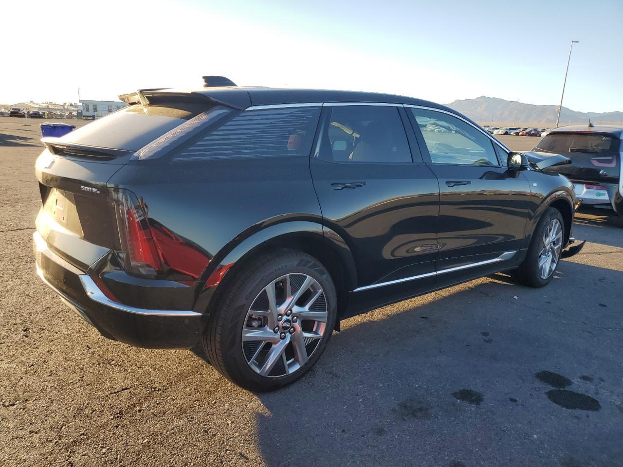 2025 CADILLAC OPTIQ