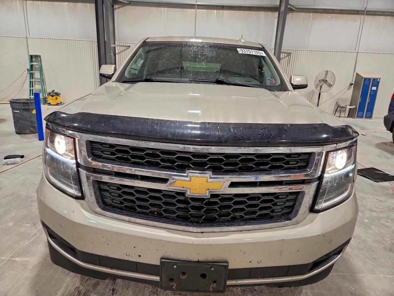 2015 CHEVROLET Suburban