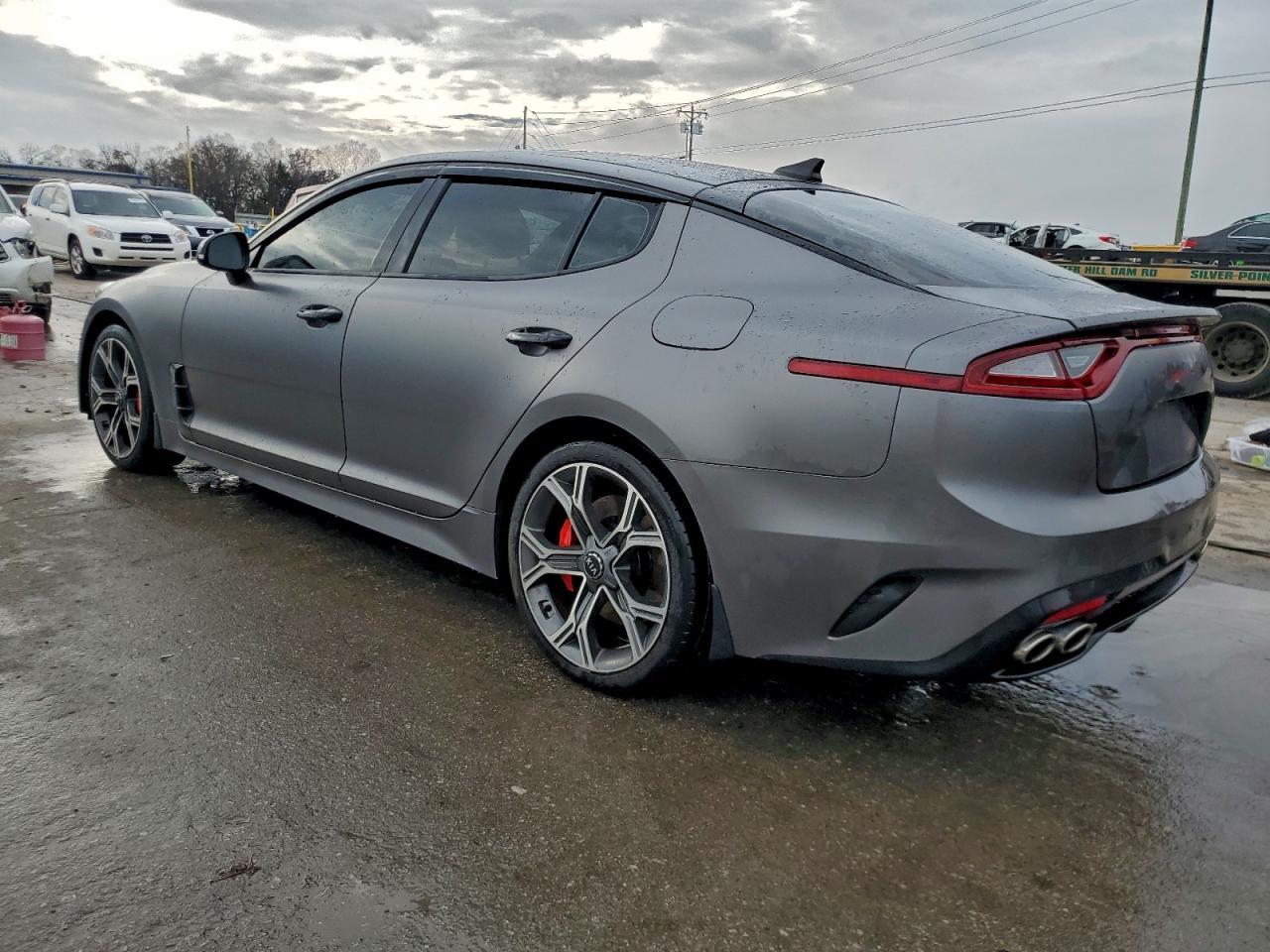 2021 KIA Stinger