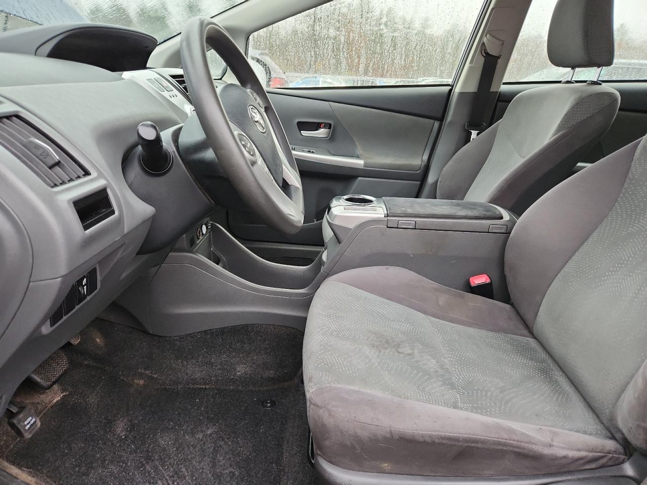 2012 TOYOTA PRIUS V