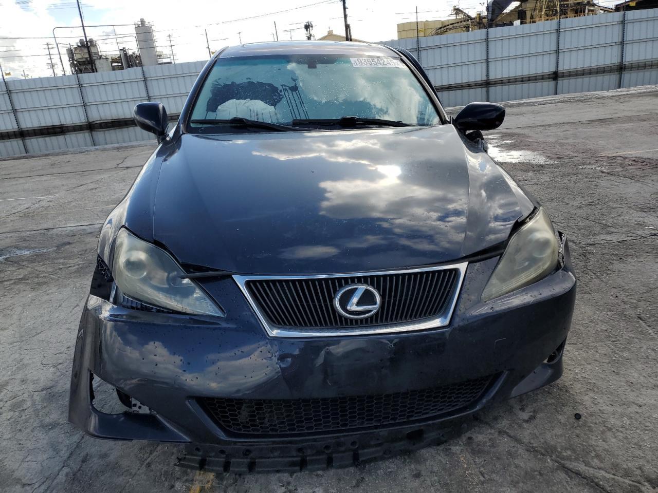 2006 LEXUS IS 250