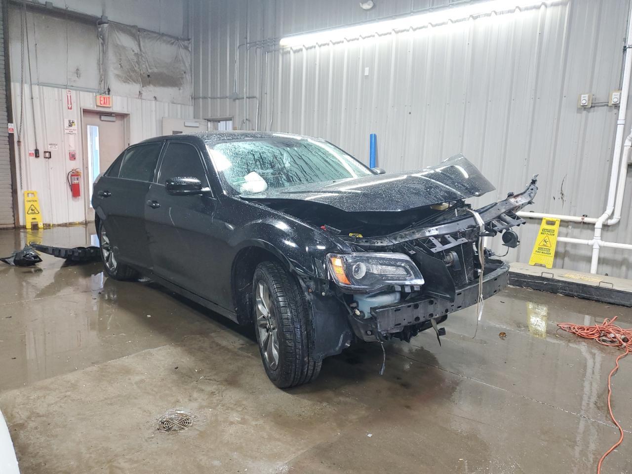 2014 CHRYSLER 300
