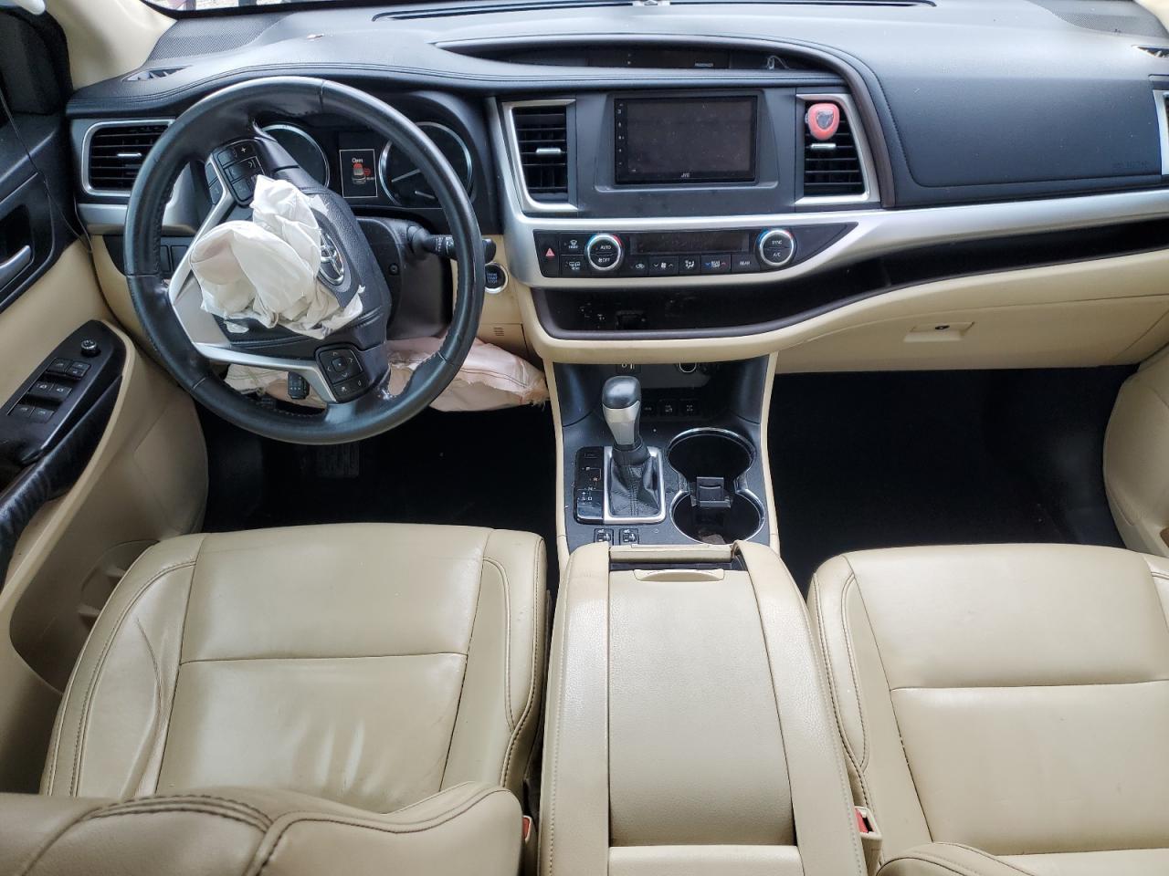 2015 TOYOTA HIGHLANDER