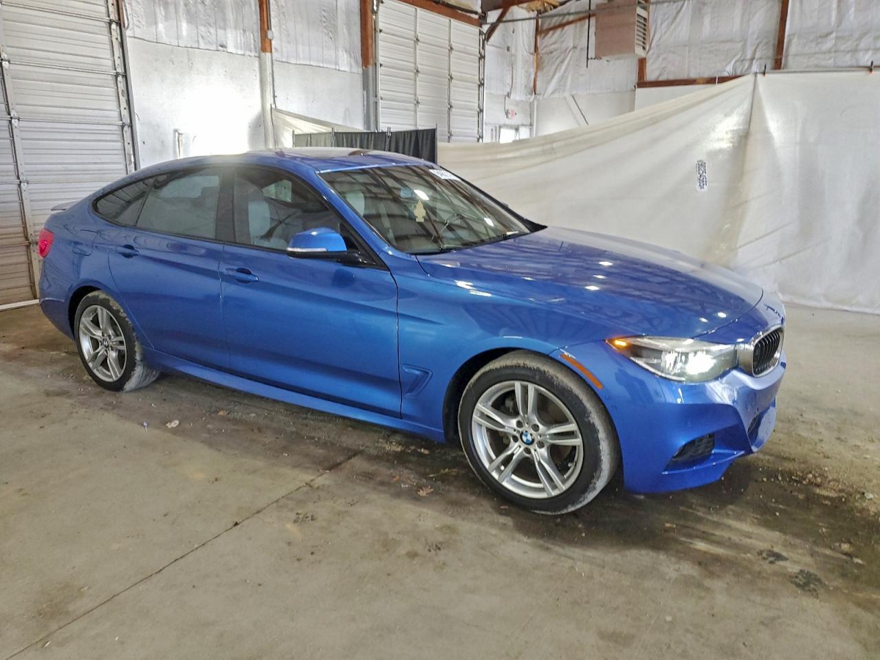 2018 BMW 3 SERIES