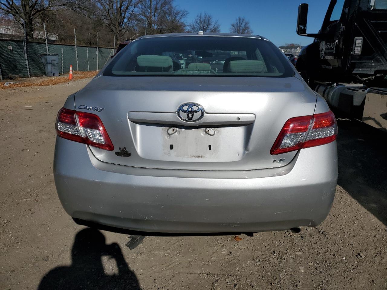 2010 TOYOTA CAMRY