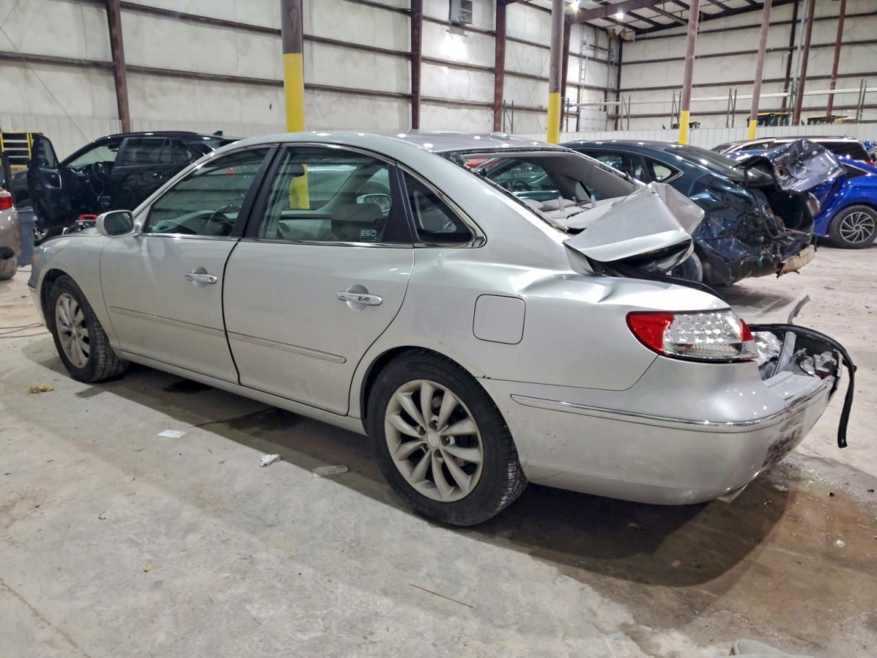 2007 HYUNDAI Azera