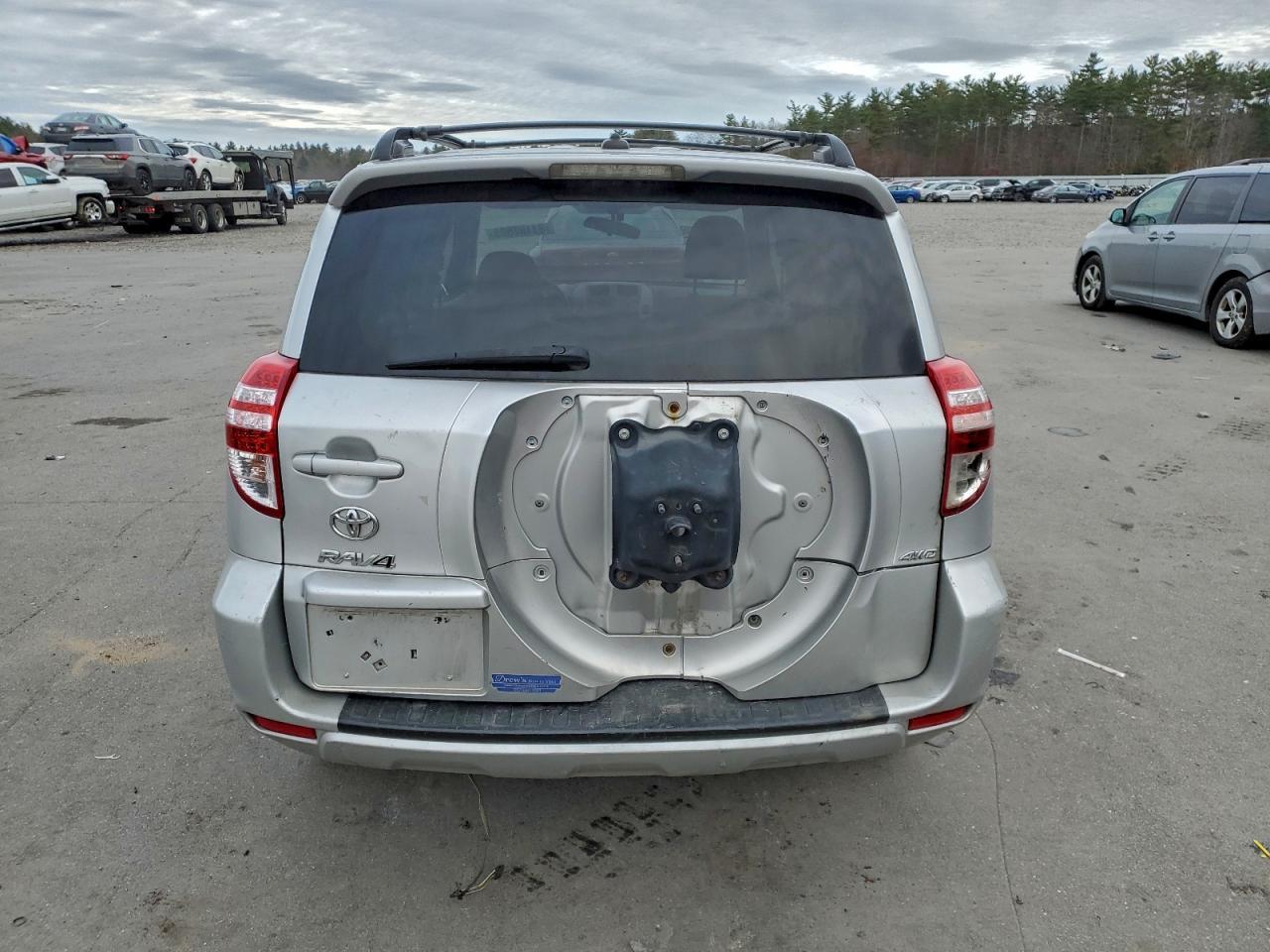 2011 TOYOTA RAV4