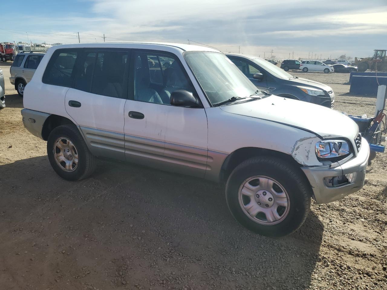 2000 TOYOTA RAV4