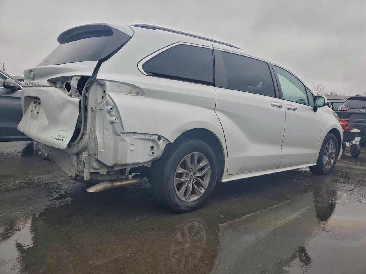 2022 TOYOTA SIENNA