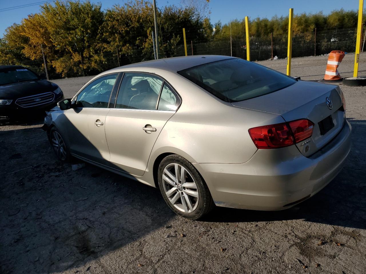 2013 VOLKSWAGEN JETTA