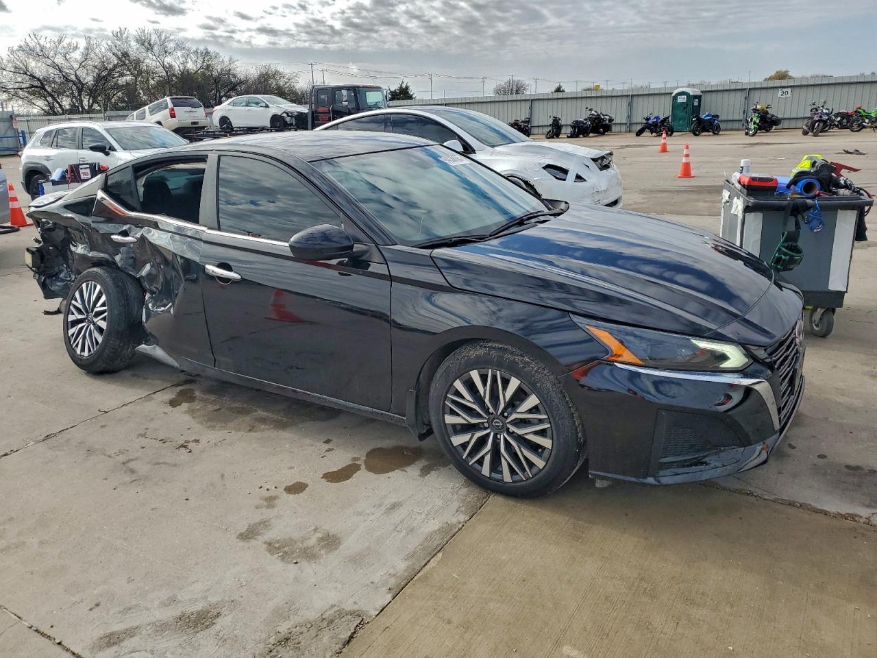 2023 NISSAN ALTIMA