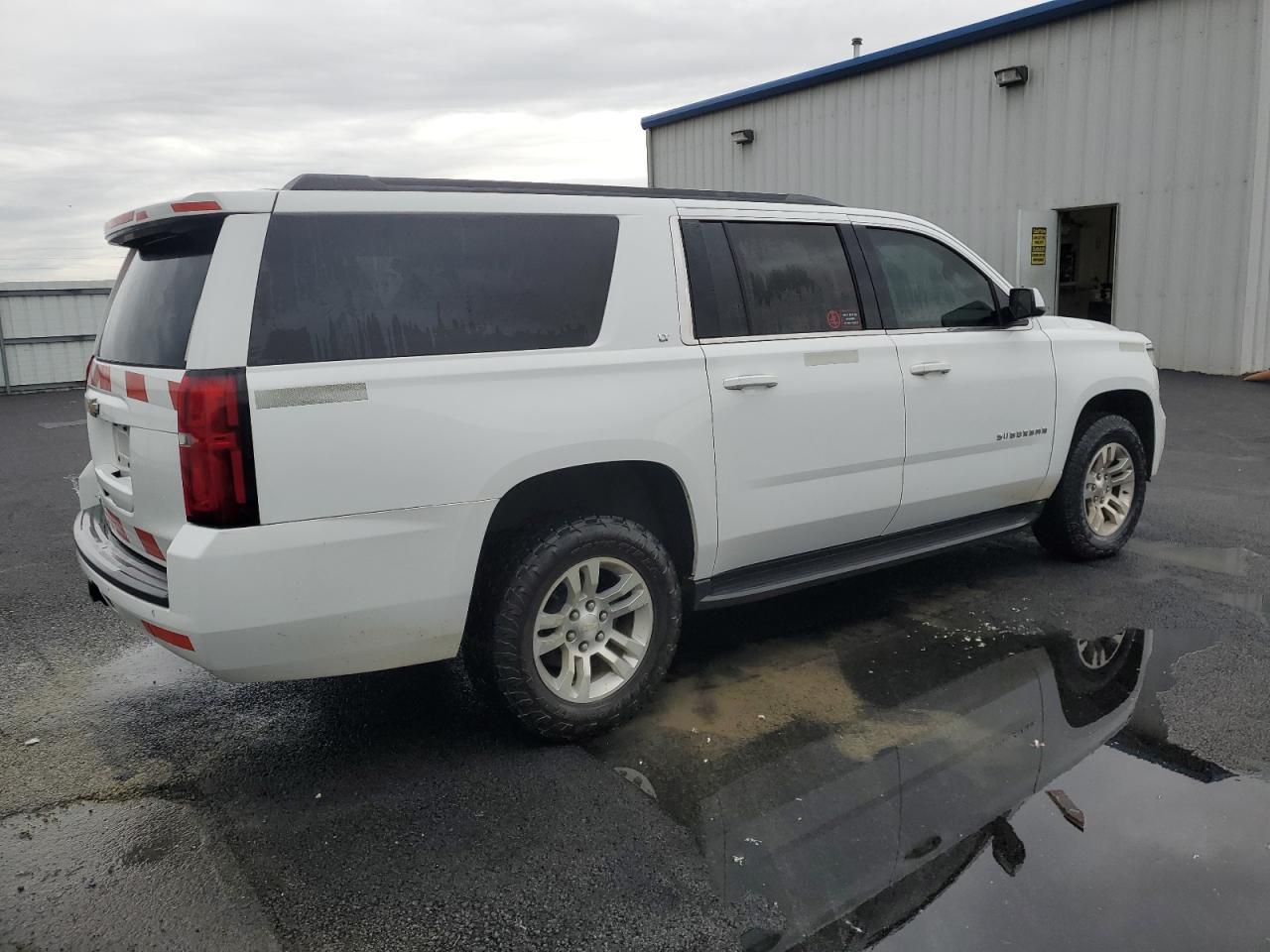 2018 CHEVROLET Suburban