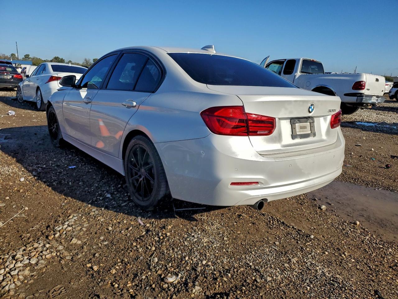 2017 BMW 3 SERIES