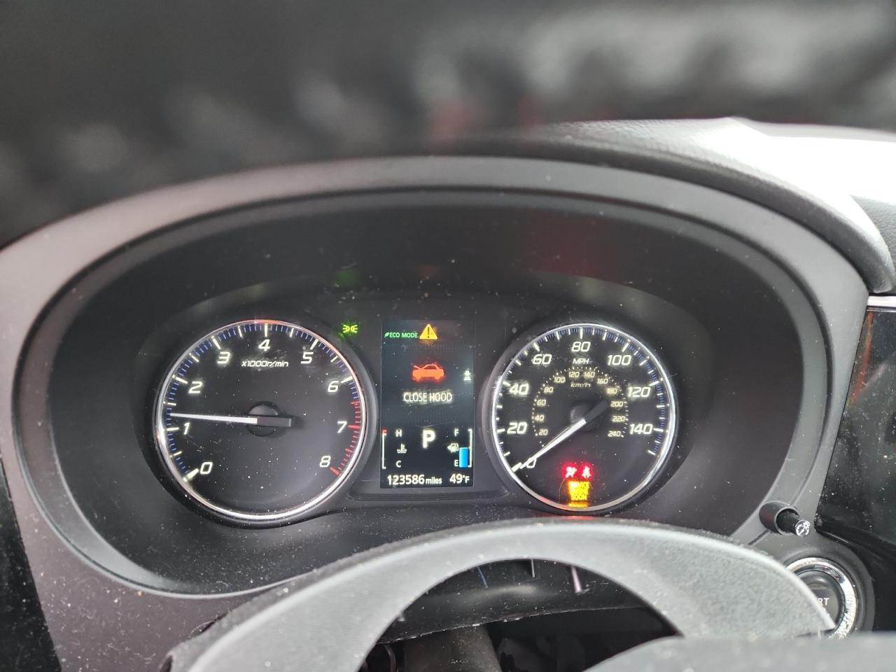 2014 MITSUBISHI outlander
