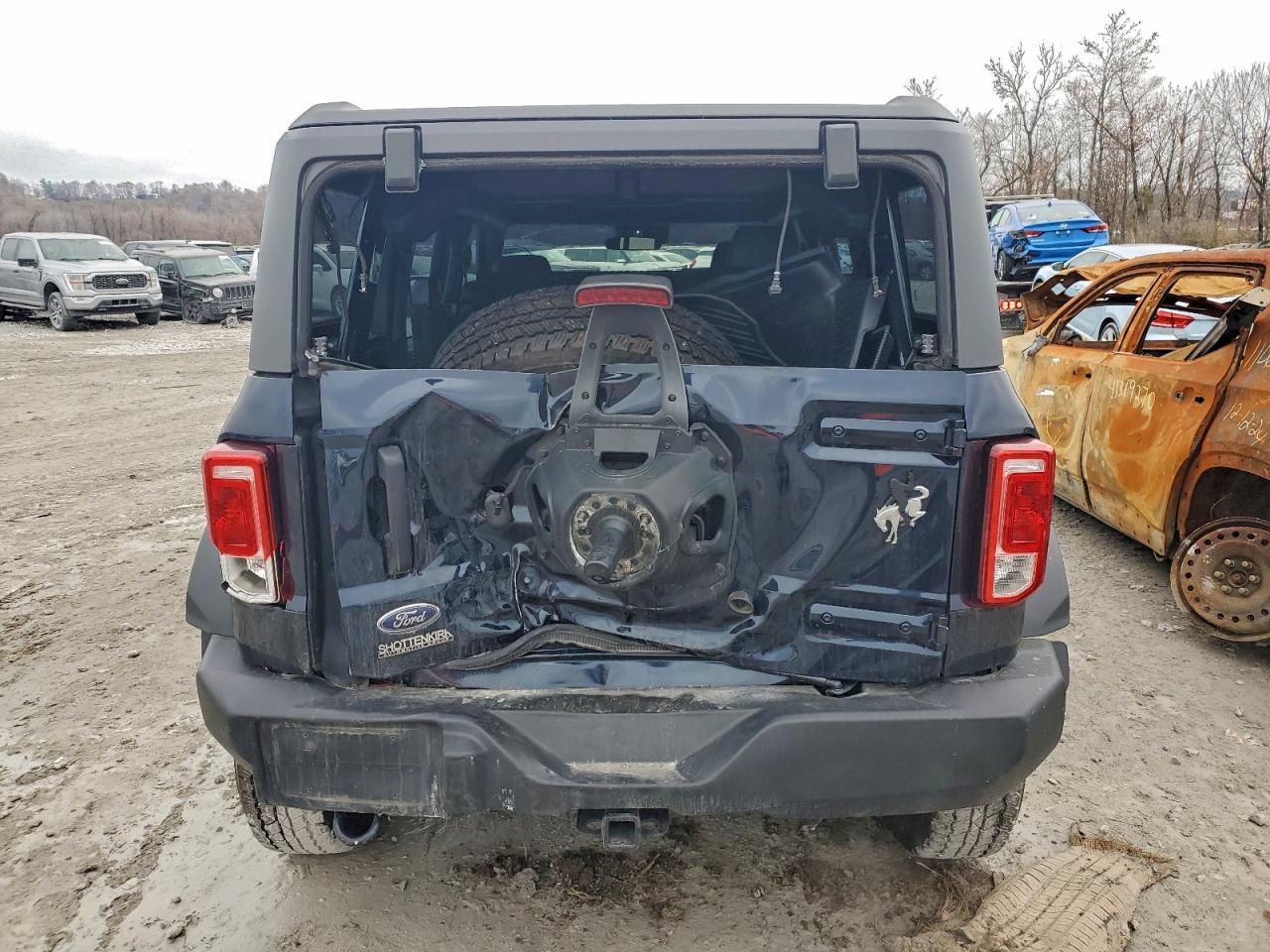 2021 FORD Bronco