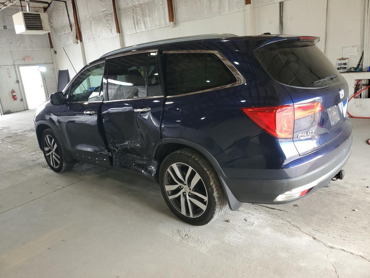 2016 HONDA PILOT