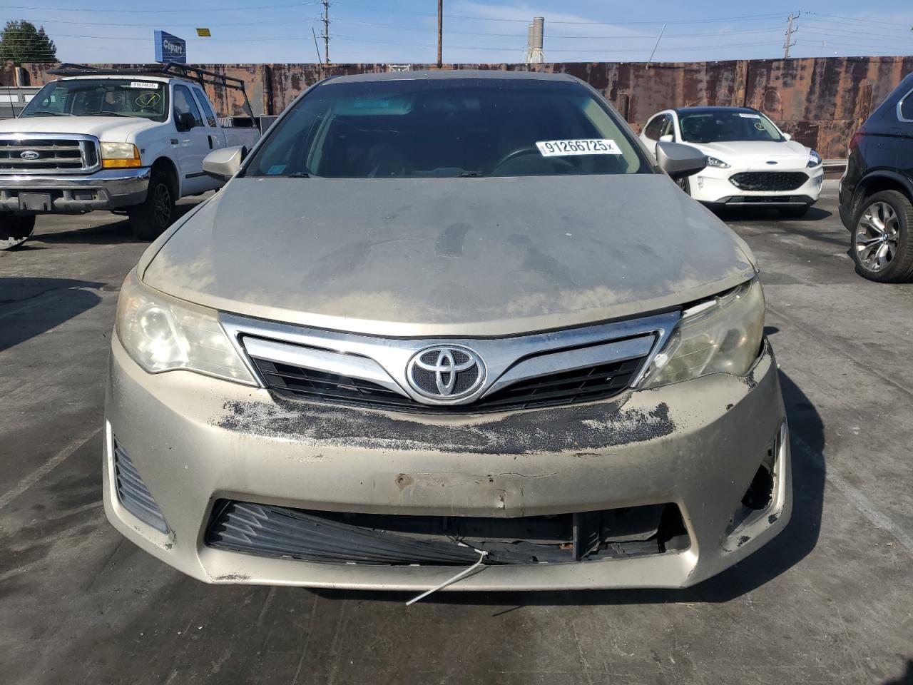 2014 TOYOTA CAMRY
