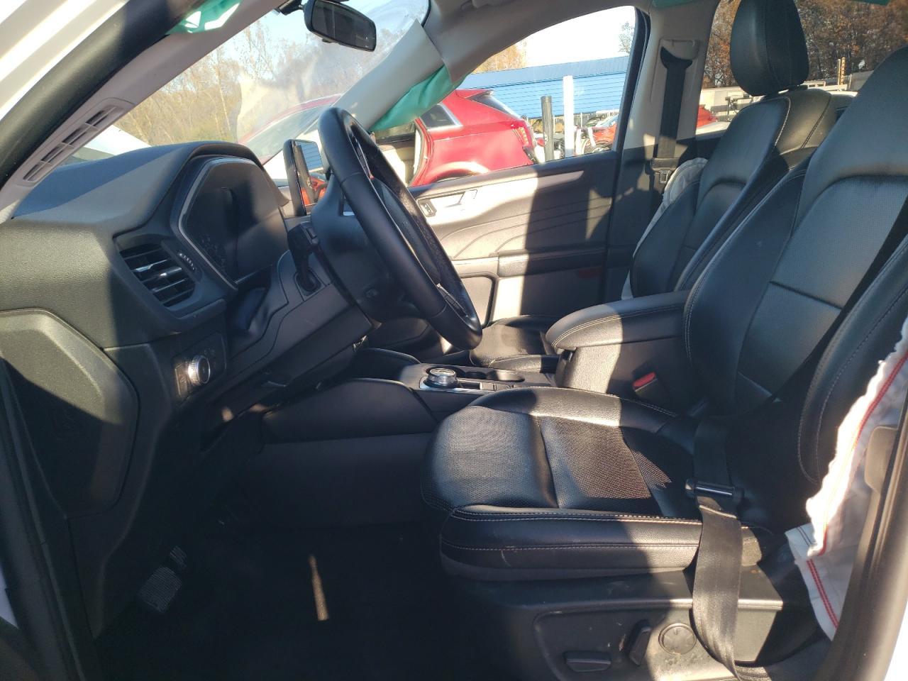 2022 FORD ESCAPE
