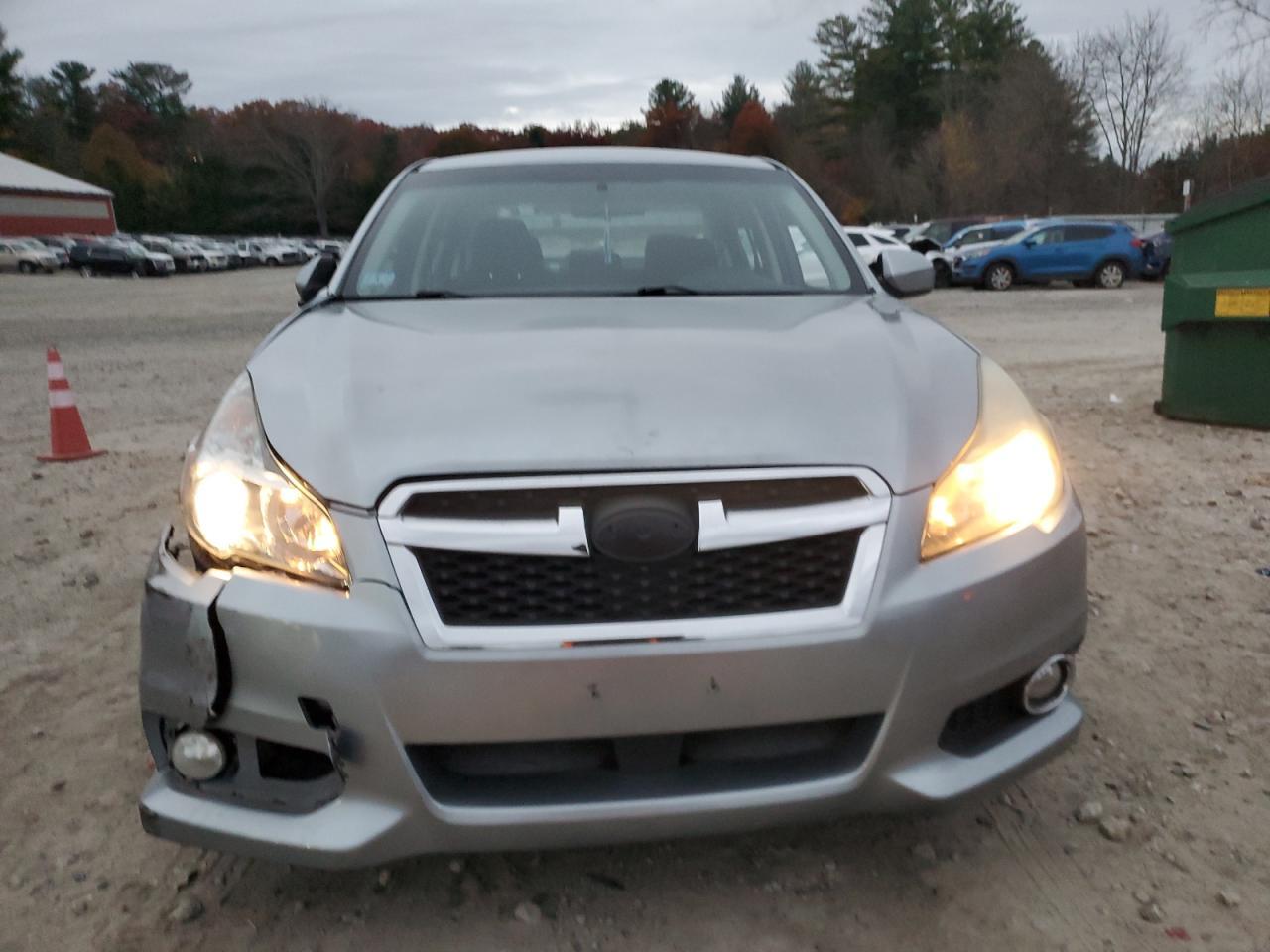 2013 SUBARU Legacy