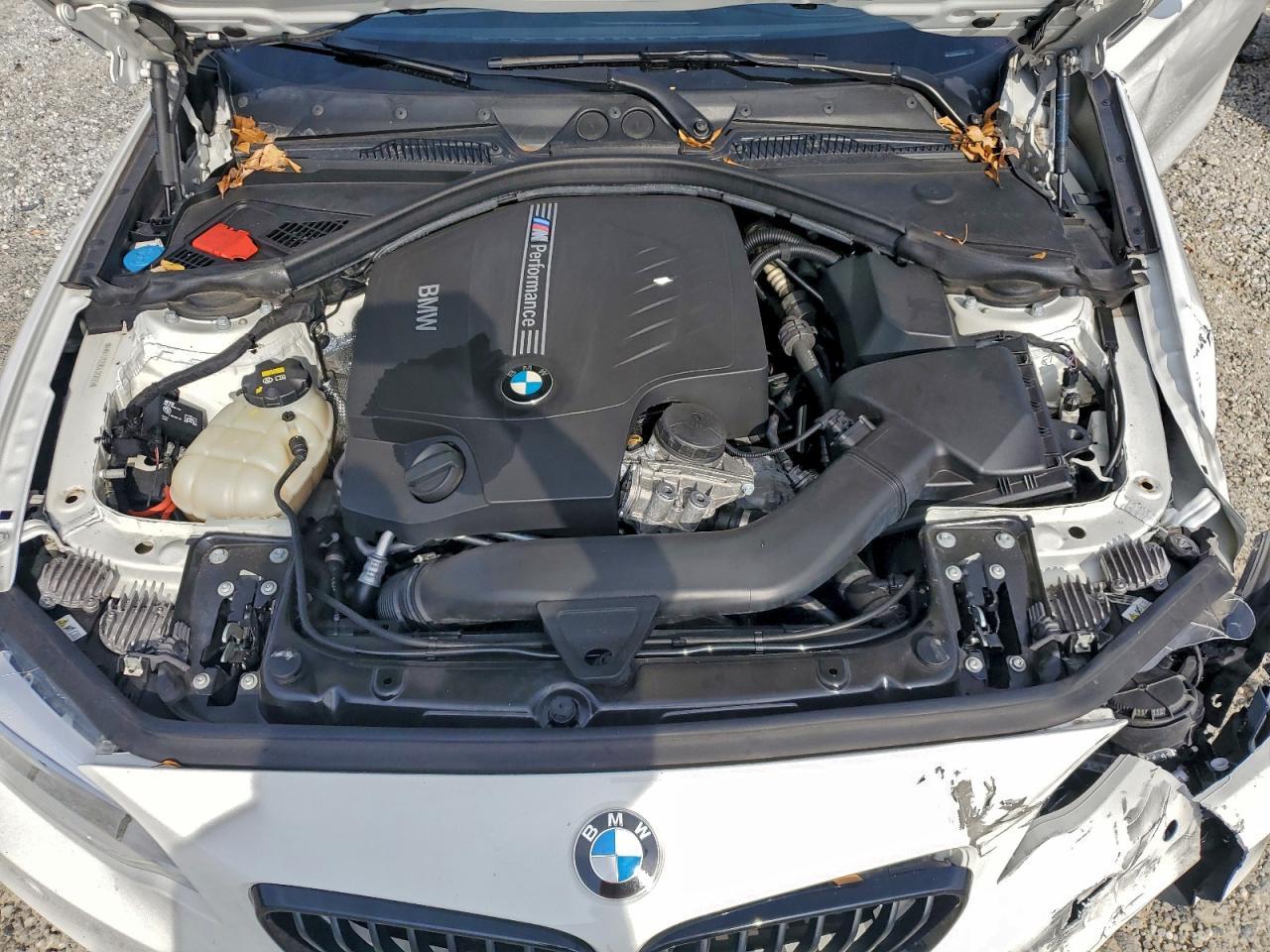 2016 BMW M235i