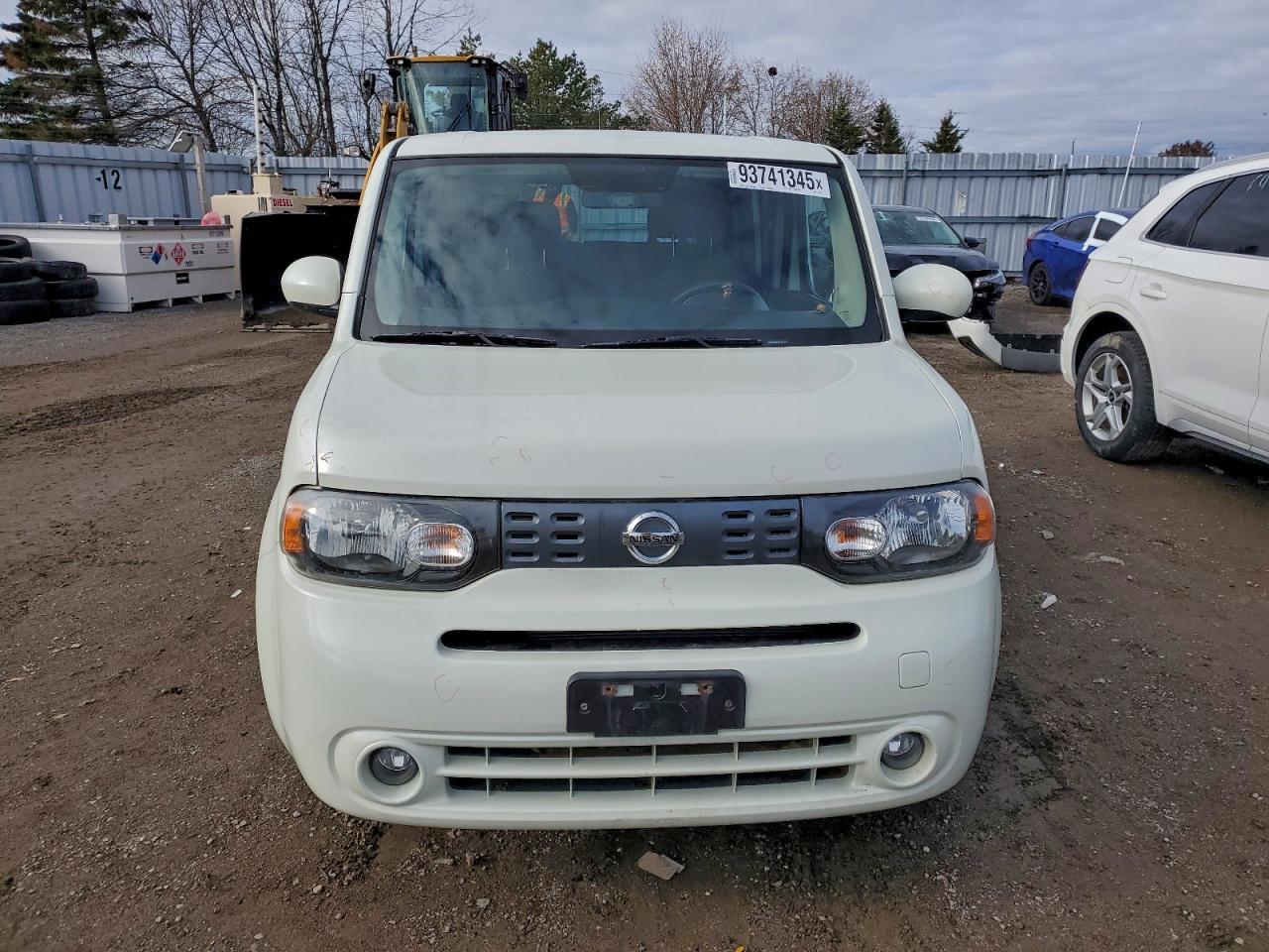 2010 NISSAN CUBE