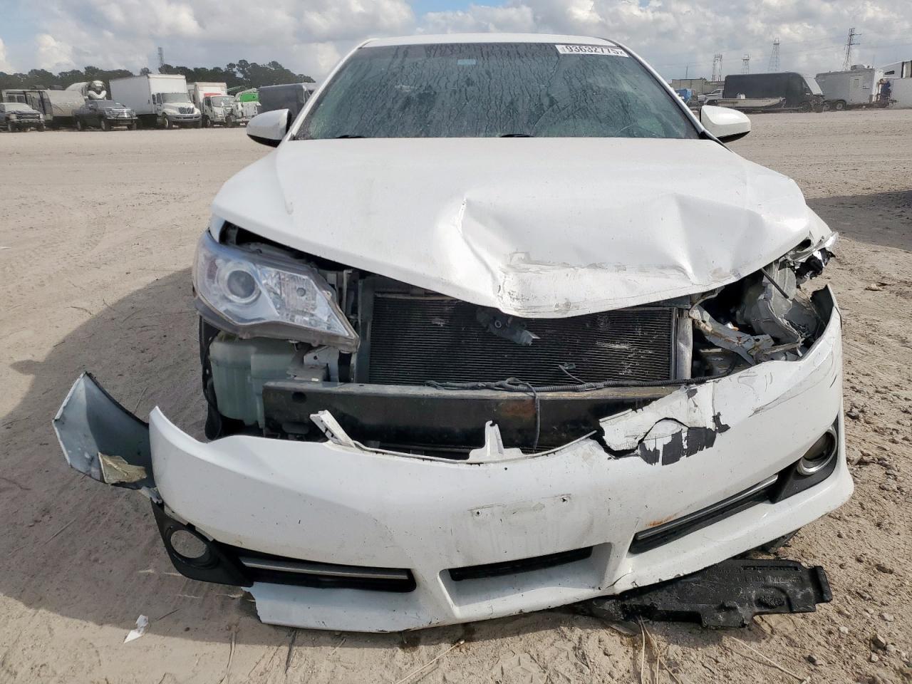 2013 TOYOTA CAMRY