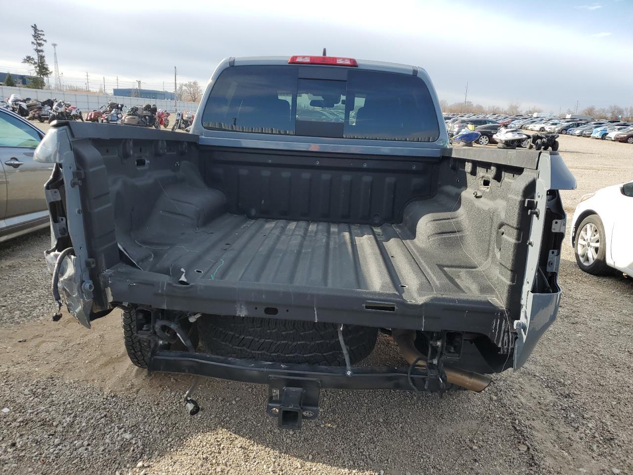 2023 NISSAN Frontier