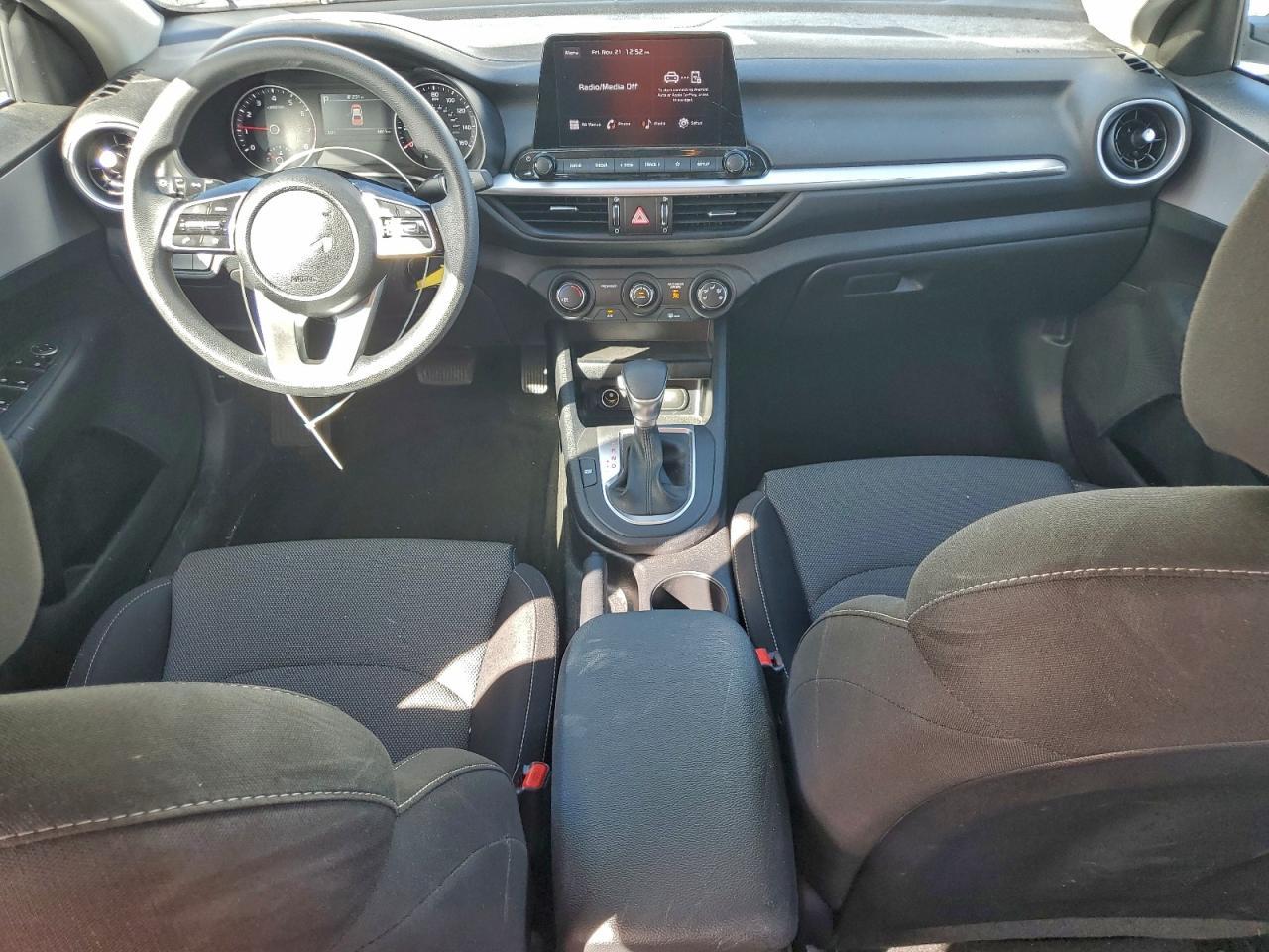 2024 KIA FORTE