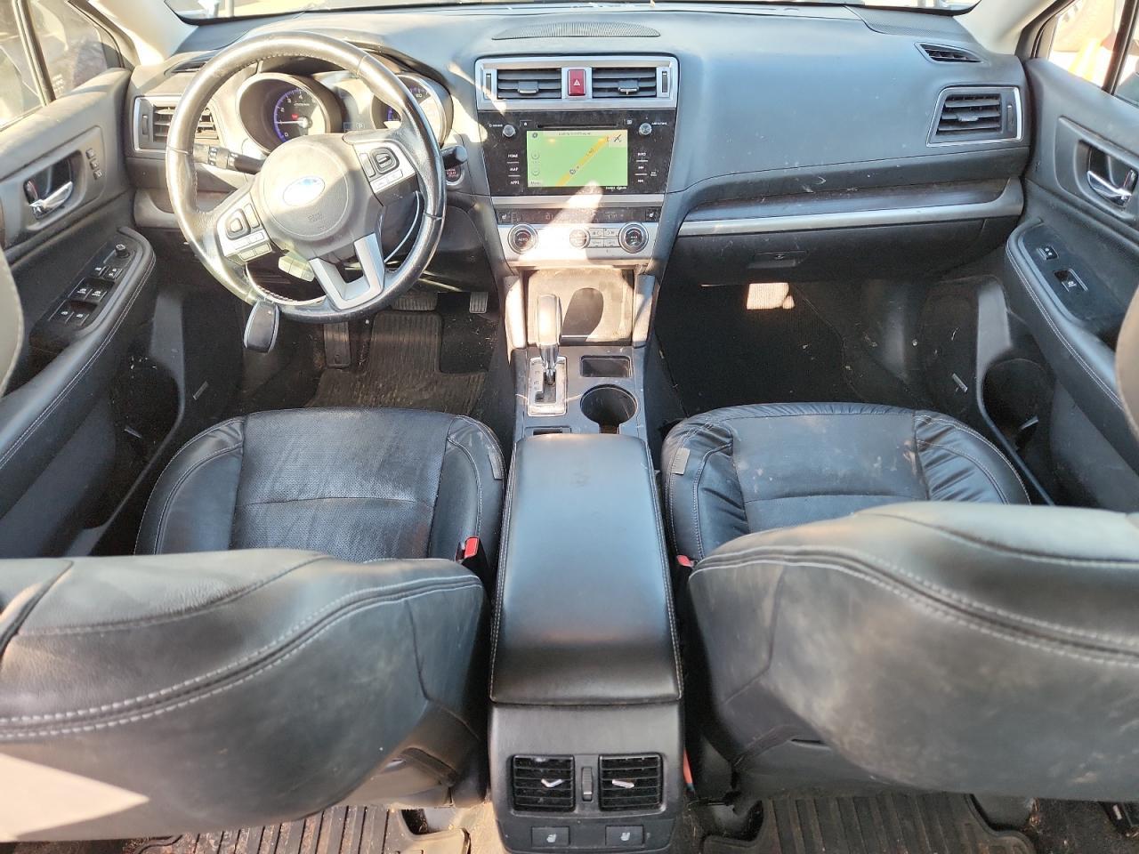 2016 SUBARU Legacy