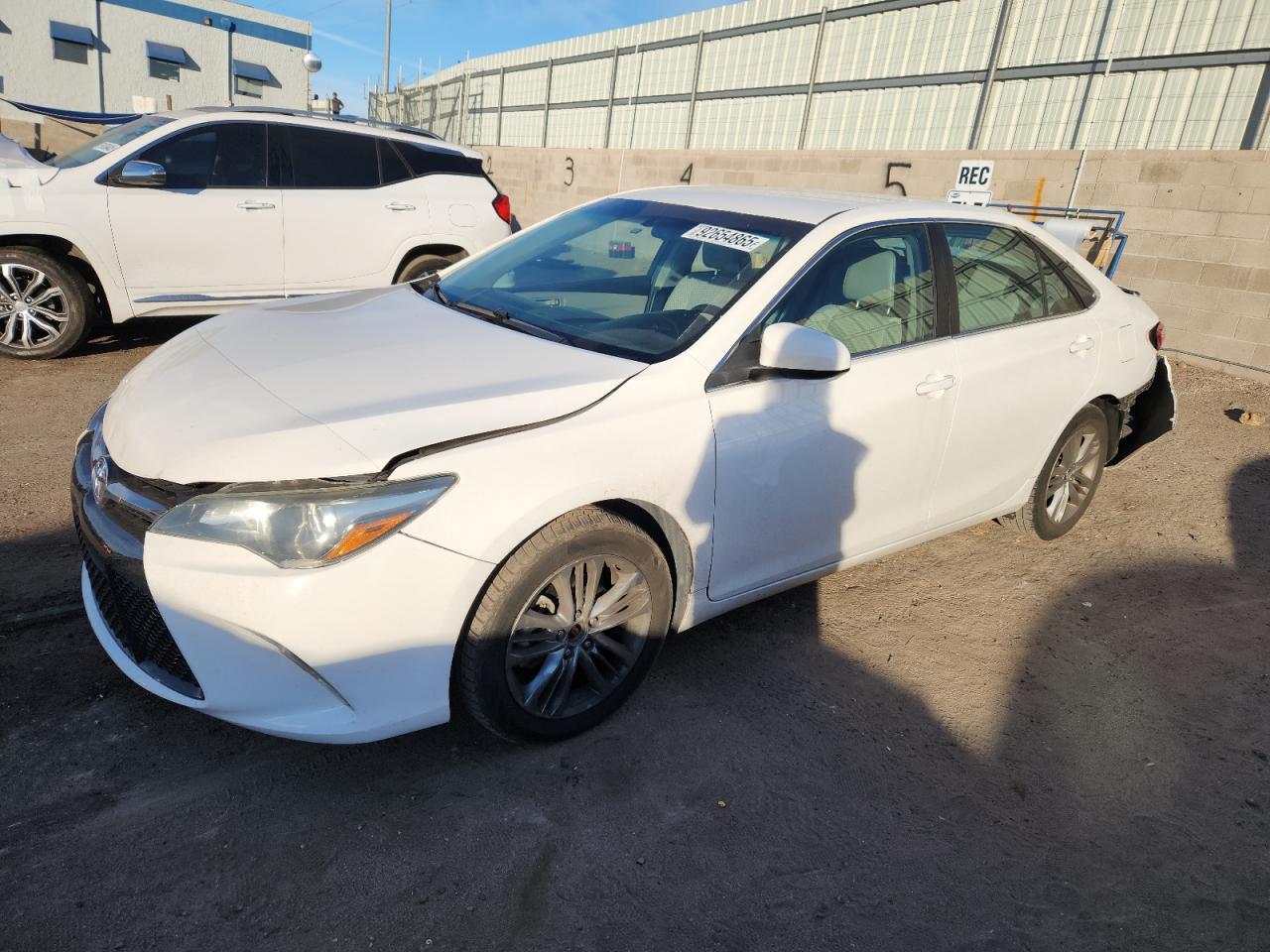 2015 TOYOTA CAMRY