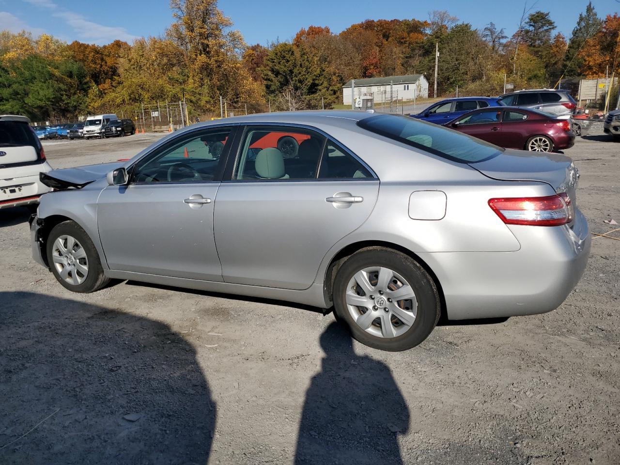 2011 TOYOTA CAMRY