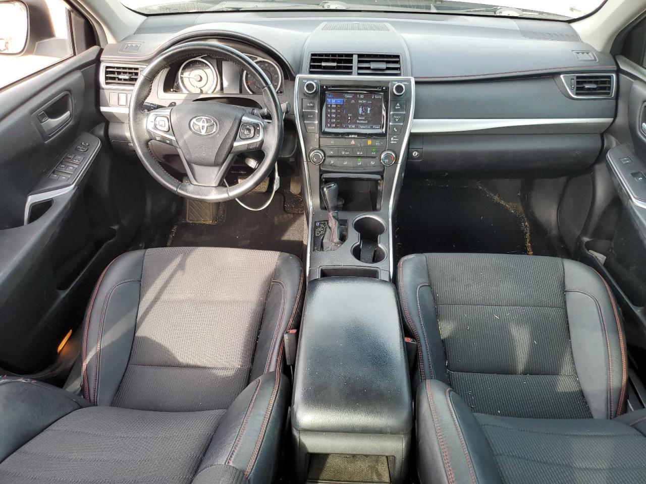 2017 TOYOTA CAMRY