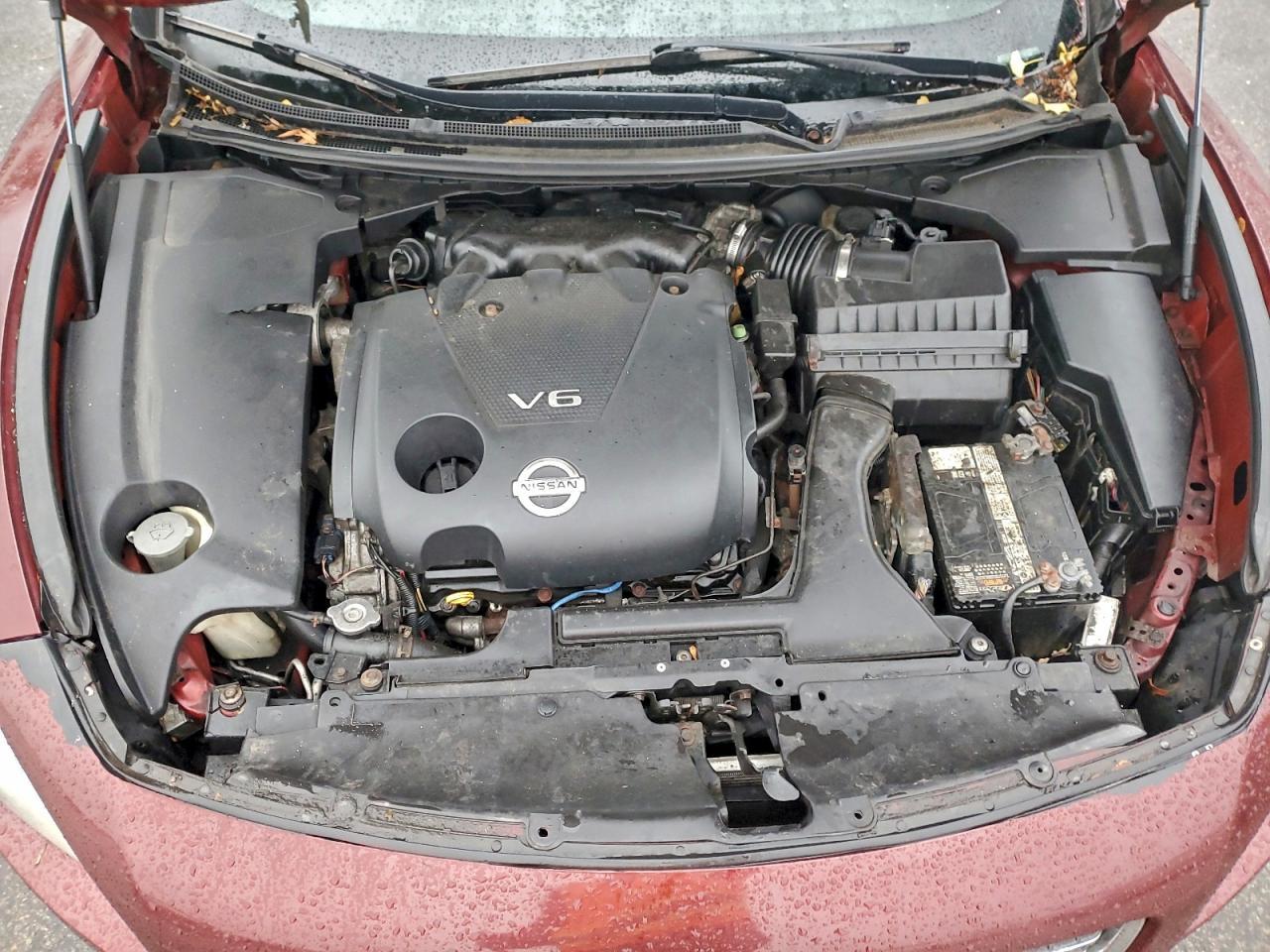 2010 NISSAN Maxima