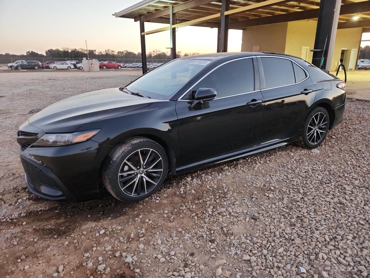 2021 TOYOTA CAMRY