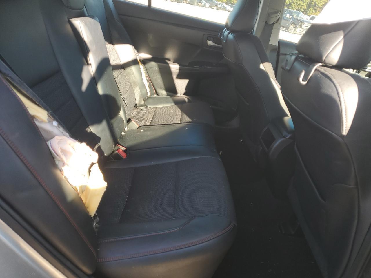 2016 TOYOTA CAMRY