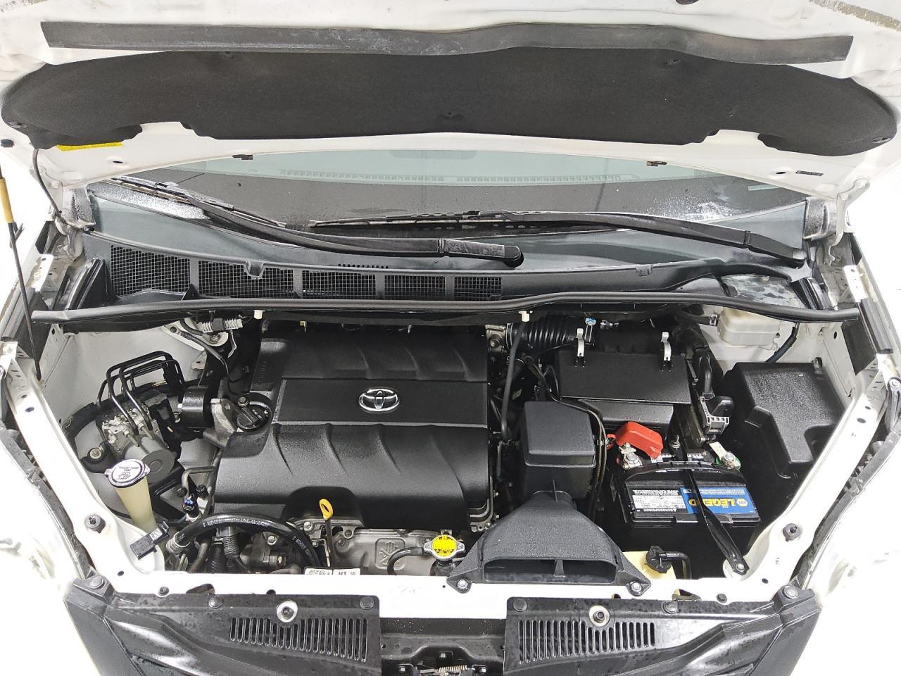 2013 TOYOTA SIENNA