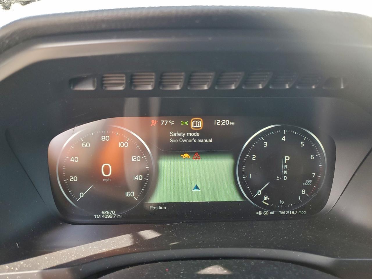 2019 VOLVO XC90