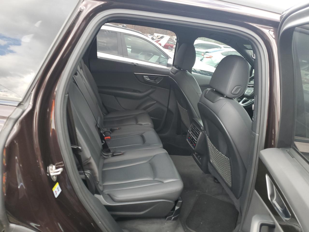 2021 AUDI Q7