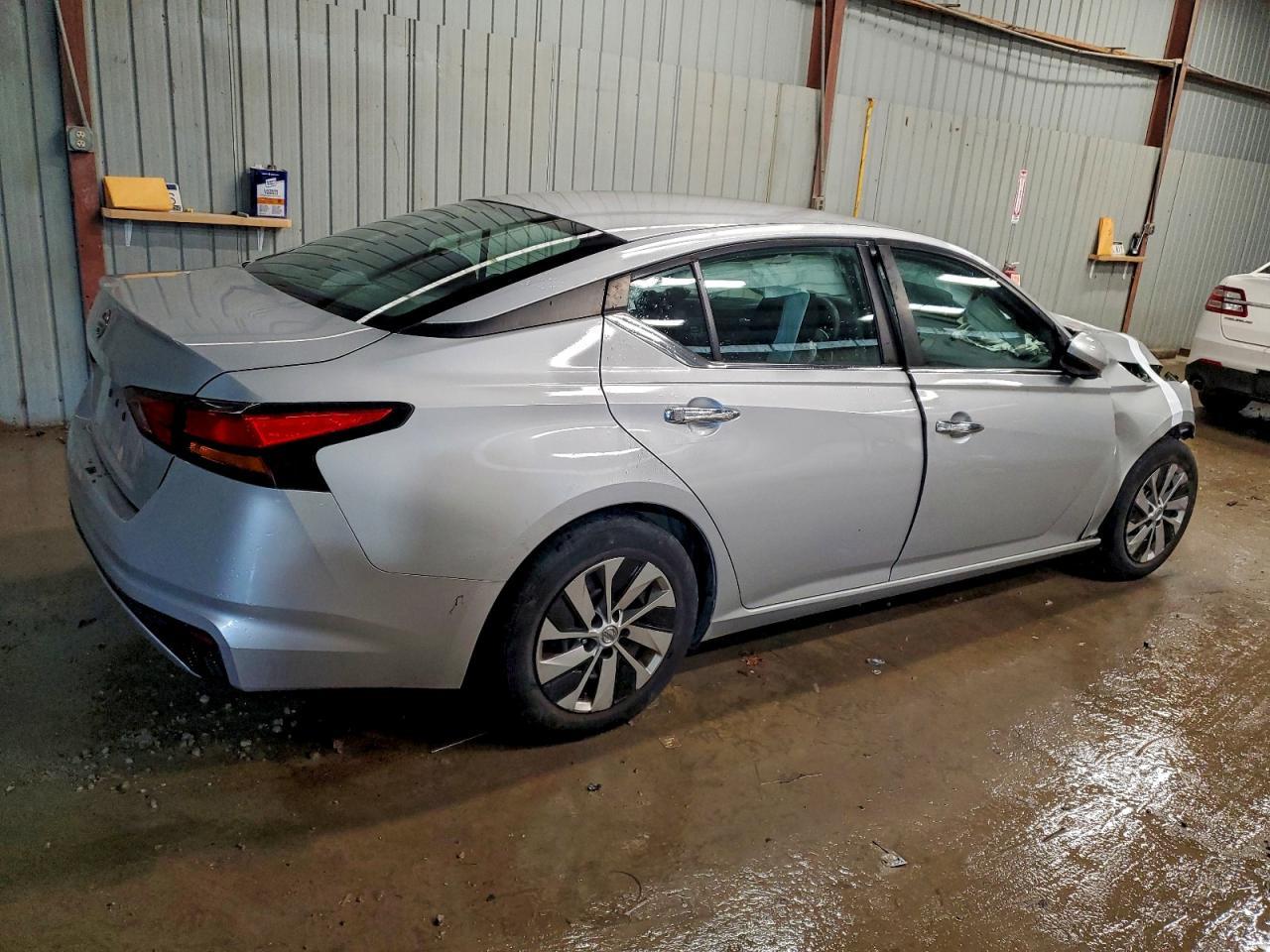 2021 NISSAN ALTIMA