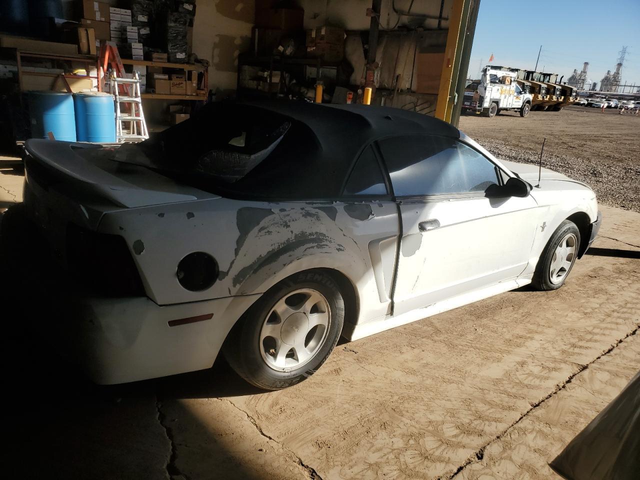 1995 FORD MUSTANG