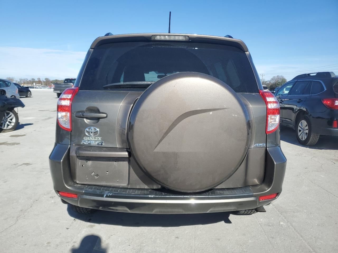 2011 TOYOTA RAV4
