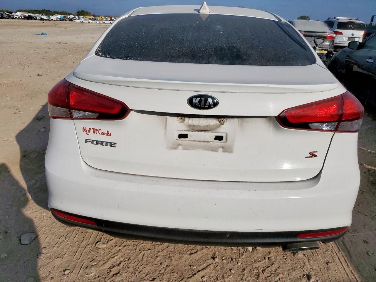 2017 KIA FORTE