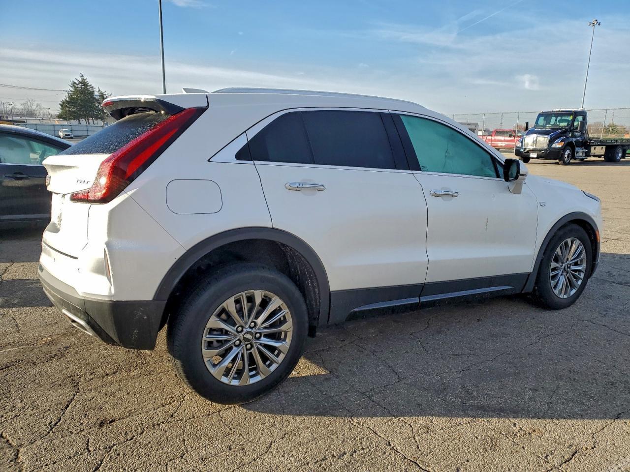 2024 CADILLAC XT4