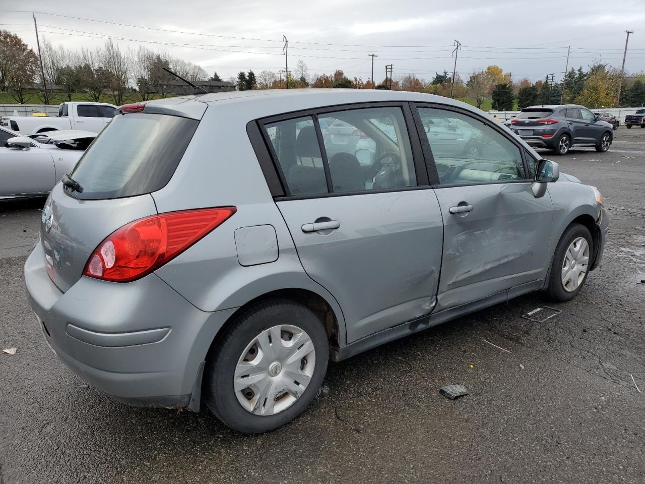 2010 NISSAN VERSA
