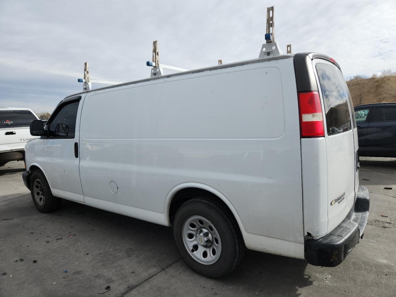 2013 CHEVROLET Express 1500