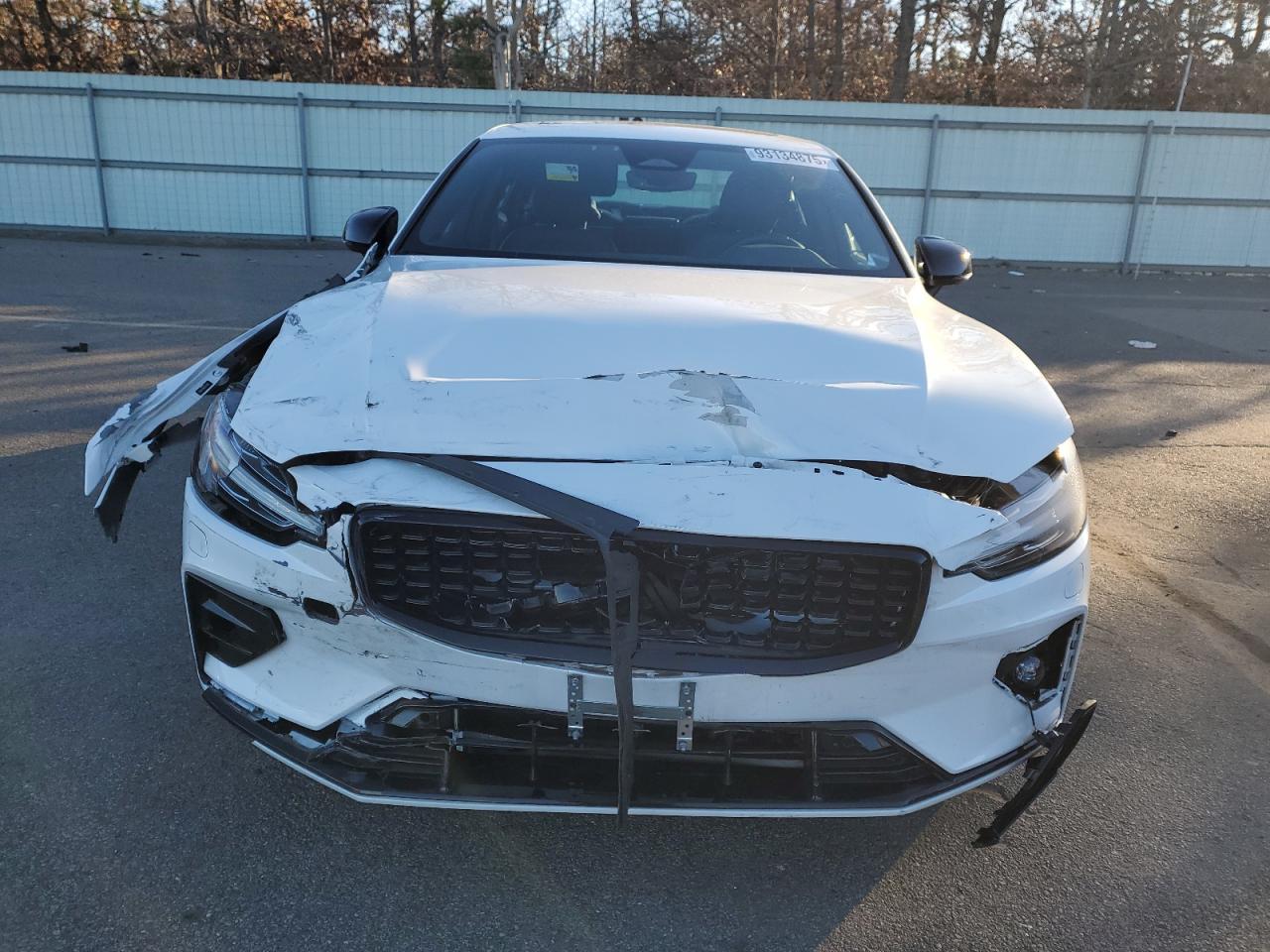 2024 VOLVO S60