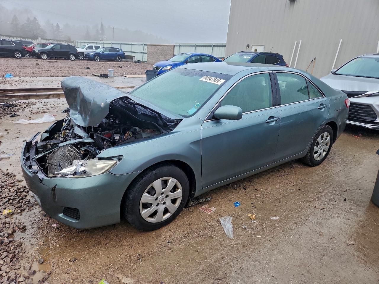 2010 TOYOTA CAMRY
